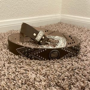 NWOT leather concho belt